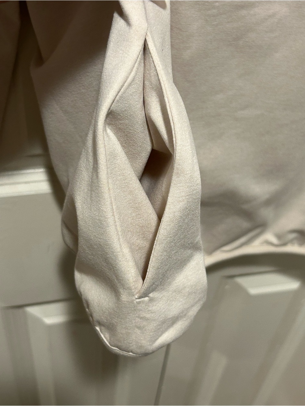 NWOT Vuori Granite Mock Neck Snap Pullover in Cream Ecru, size Small - Picture 9 of 11